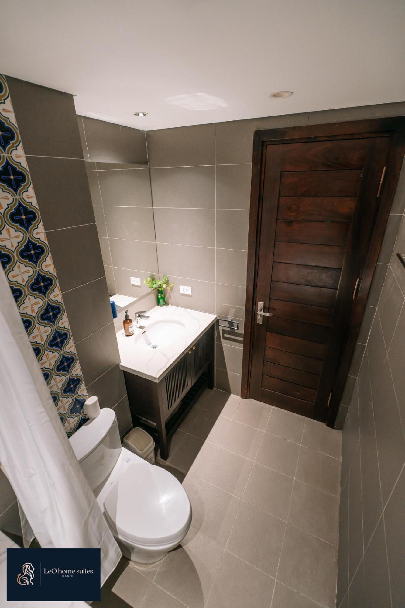 Home Suites -Natural Light -Projector -Spacious - 2Br Incenter ฮานอย ภายนอก รูปภาพ