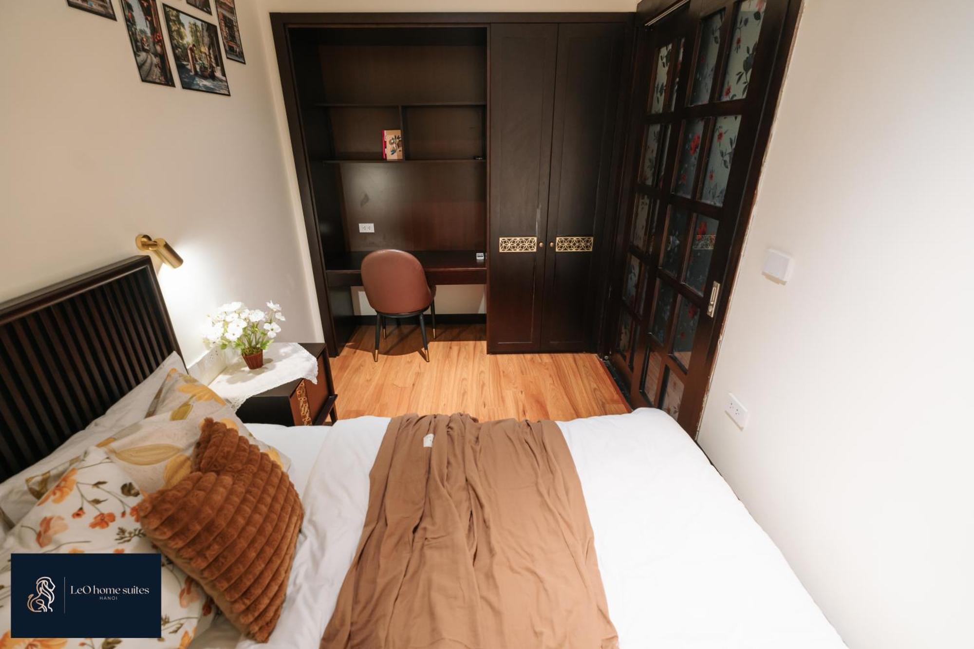 Home Suites -Natural Light -Projector -Spacious - 2Br Incenter ฮานอย ภายนอก รูปภาพ