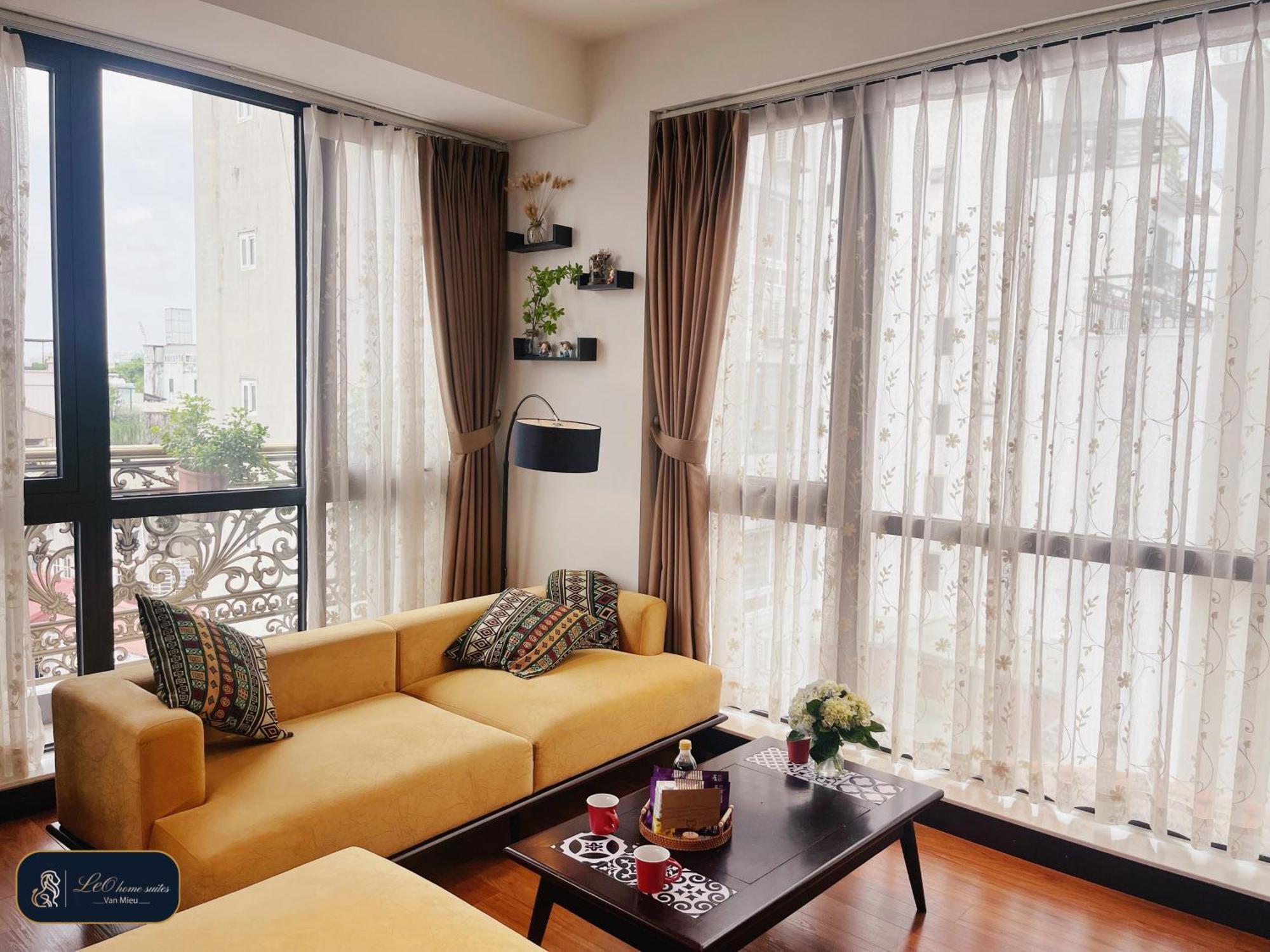 Home Suites -Natural Light -Projector -Spacious - 2Br Incenter ฮานอย ภายนอก รูปภาพ